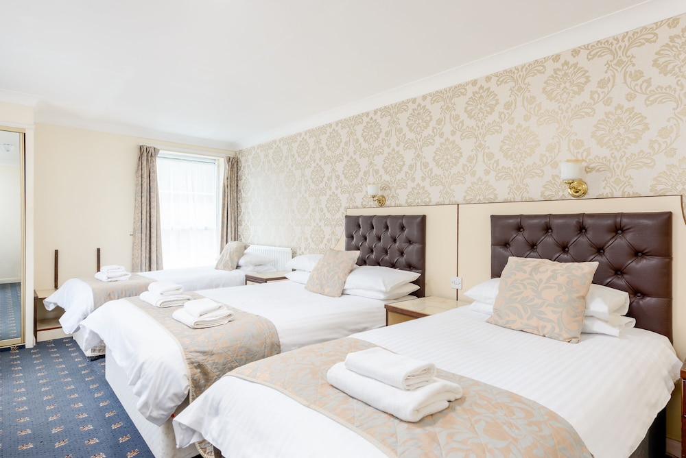 Devonshire Hotel 8/54