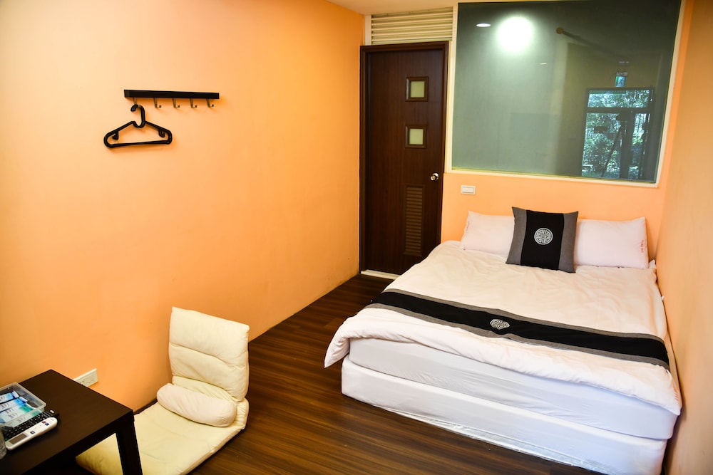 Standard, Double Bed, No Window