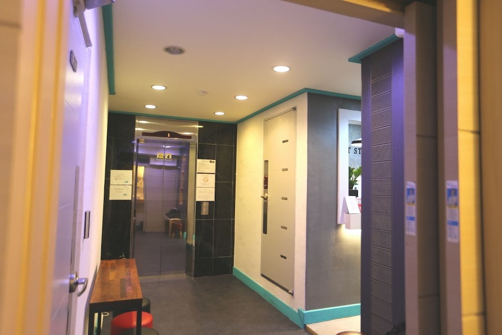 Must Stay (ex. Seoul Backpackers) 5/47