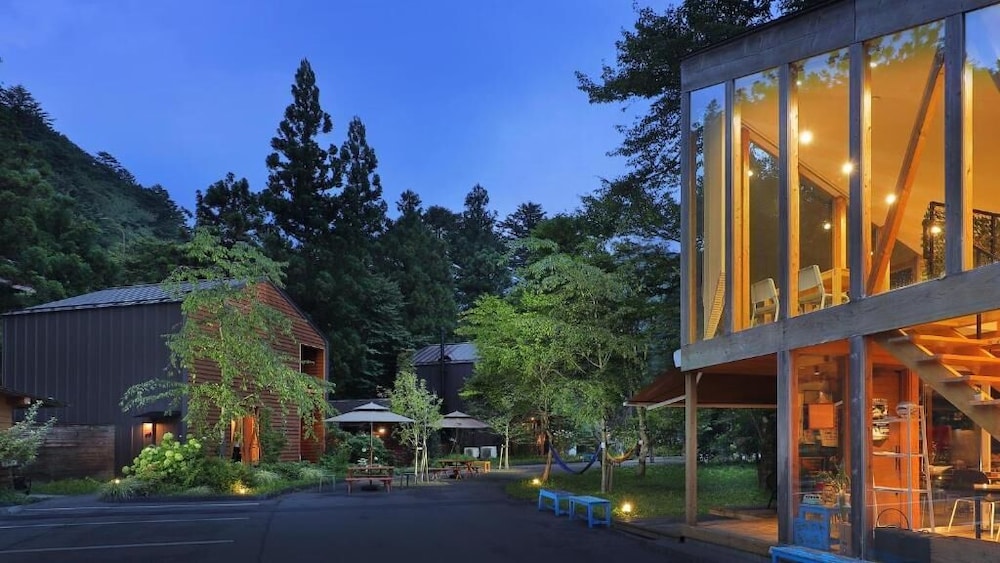 Onsen Glamping Shima Blue 10/50
