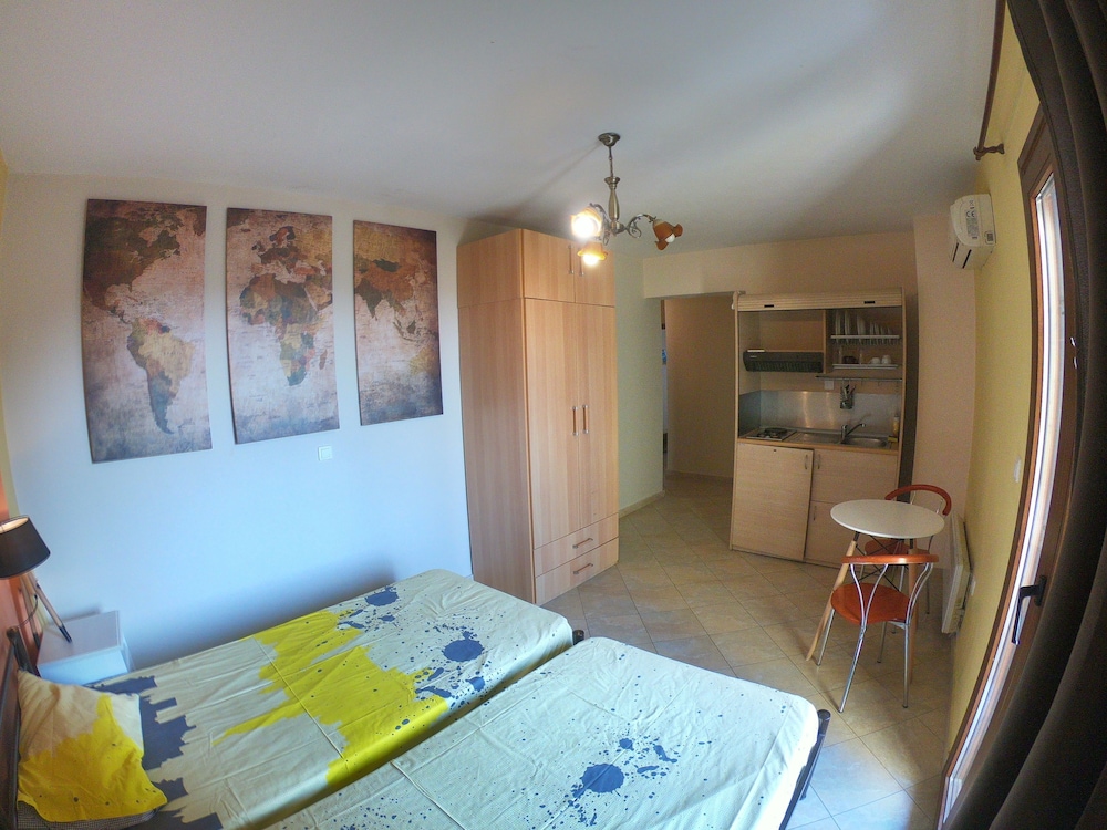 Studios Arabas - Hostel 15/50