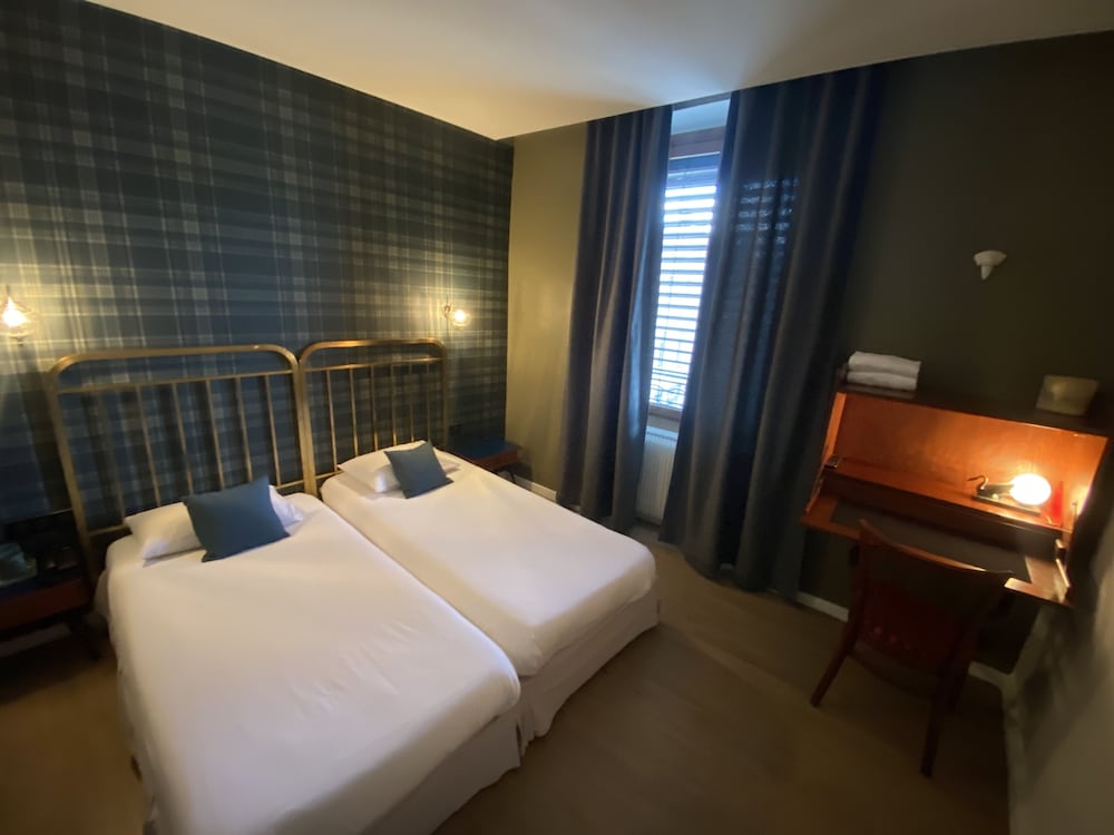 Hotel de La Poste 18/50
