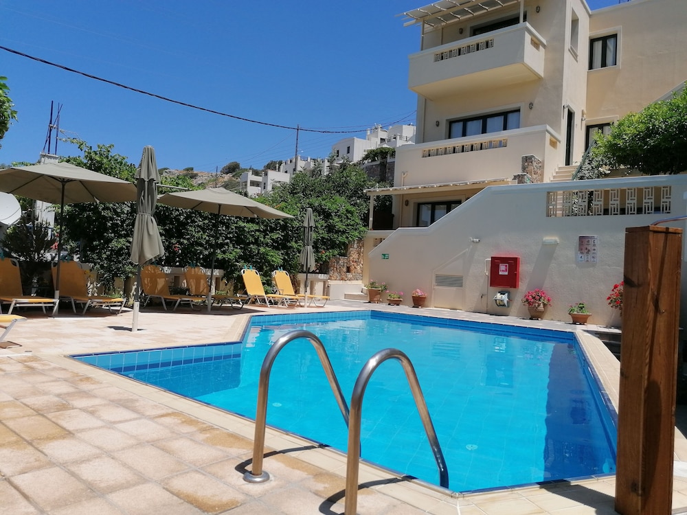 Villiana Holiday Apartments 20/50