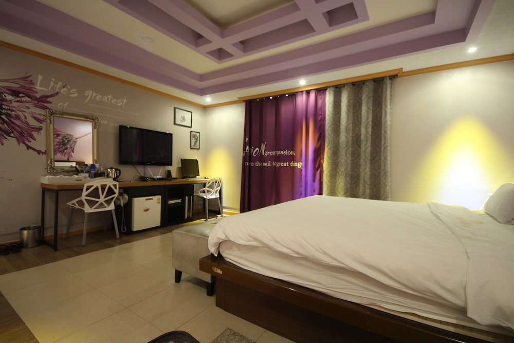 Hotel New Evergreen 20/62