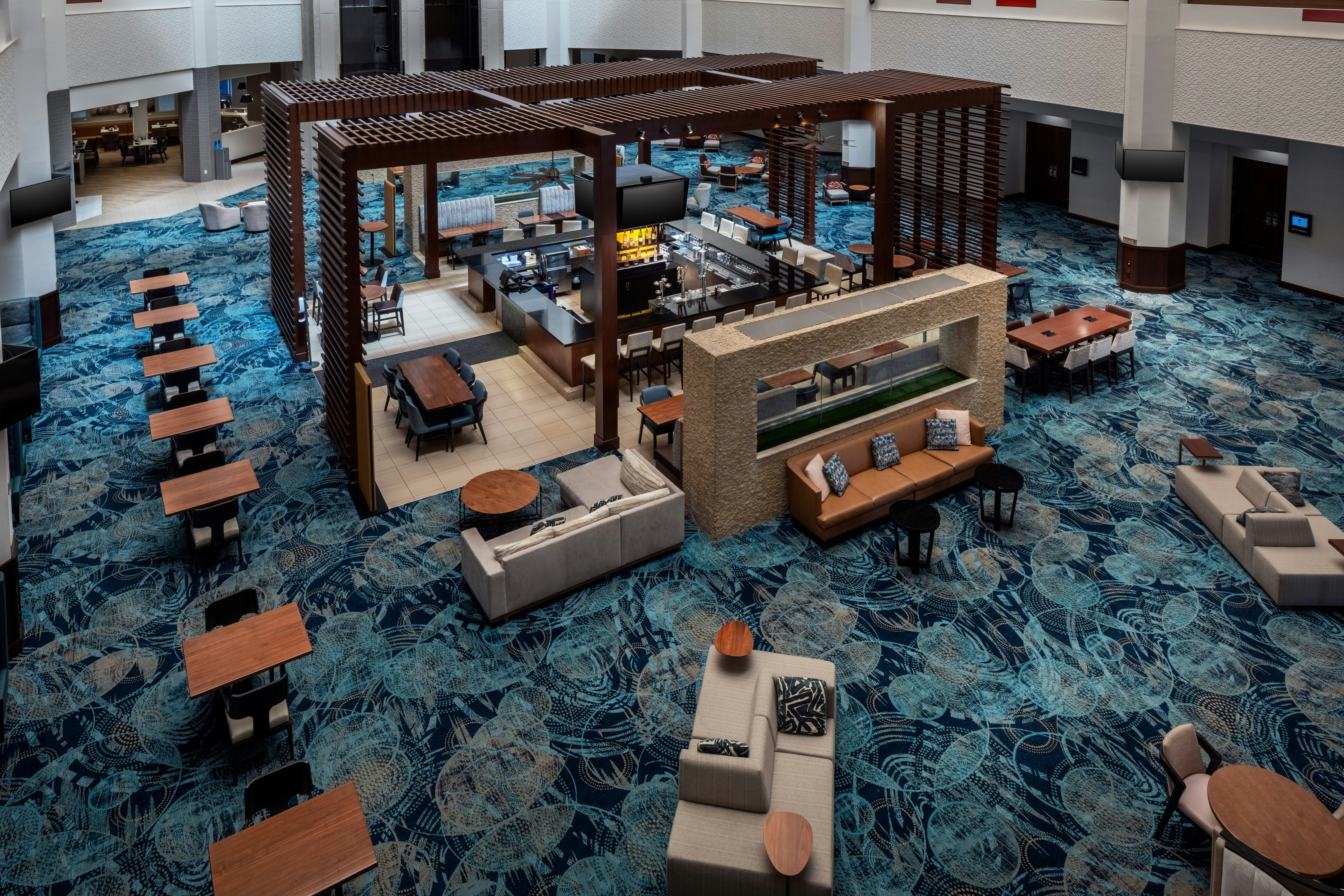 DoubleTree by Hilton Phoenix Mesa 30/69