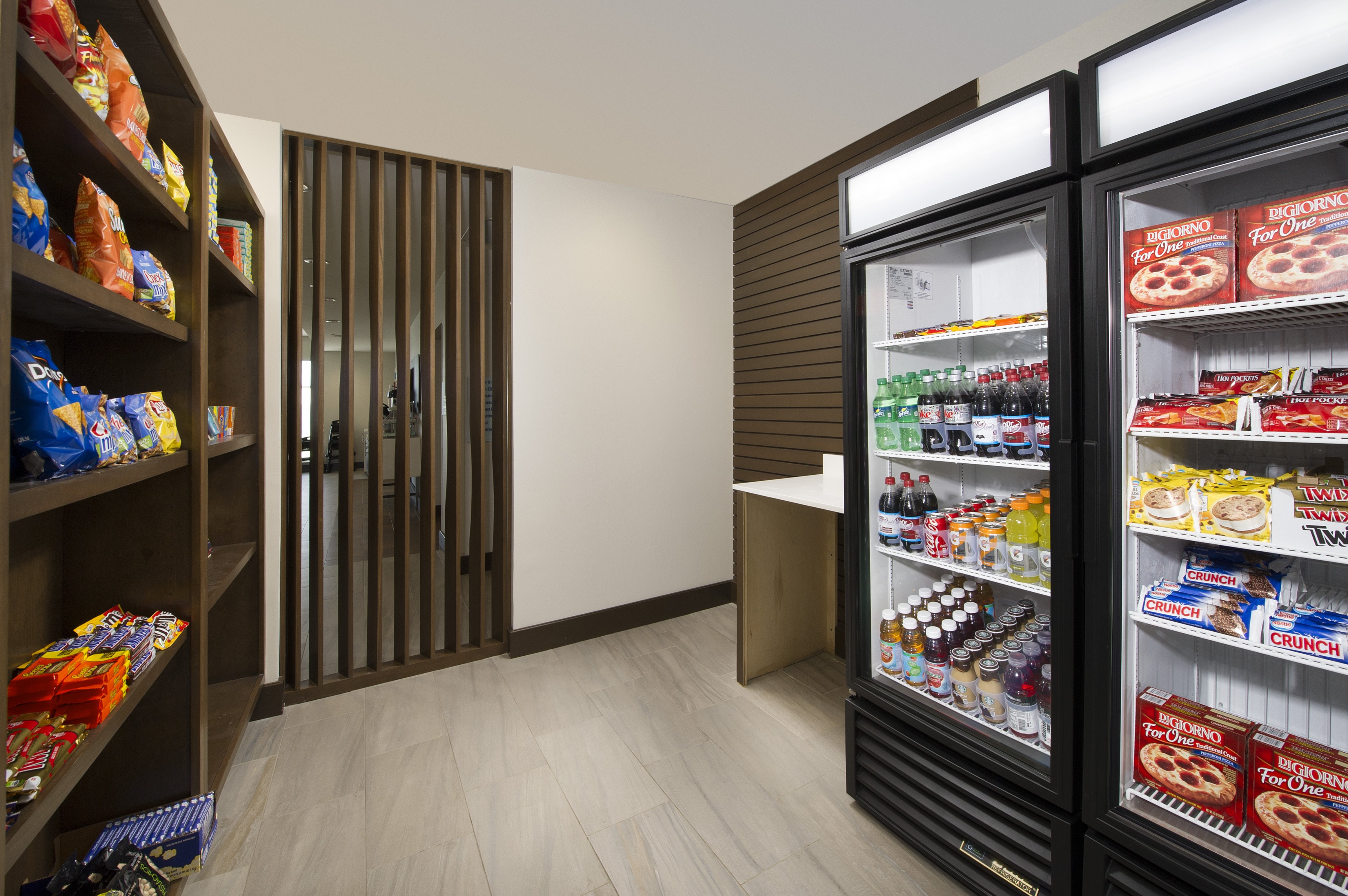 Holiday Inn Express & Suites New Braunfels 32/64