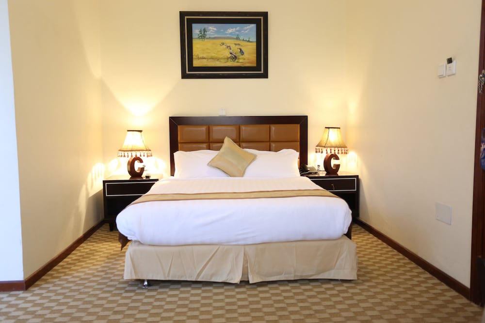 Caravan Hotel 10/47