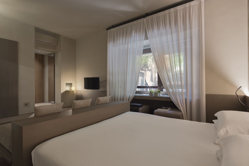 Hotel dei Barbieri 8/54