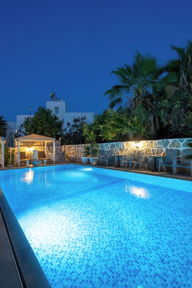Artunc Boutique Hotel 25/50