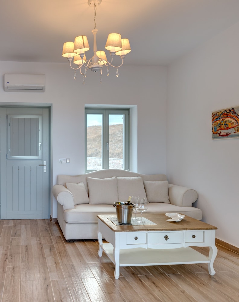 Desiterra Santorini 47/76