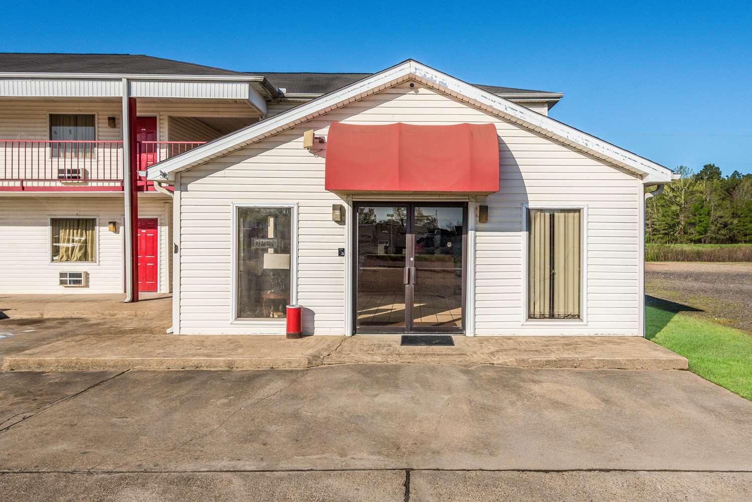 Rodeway Inn Gurdon I-30 4/16