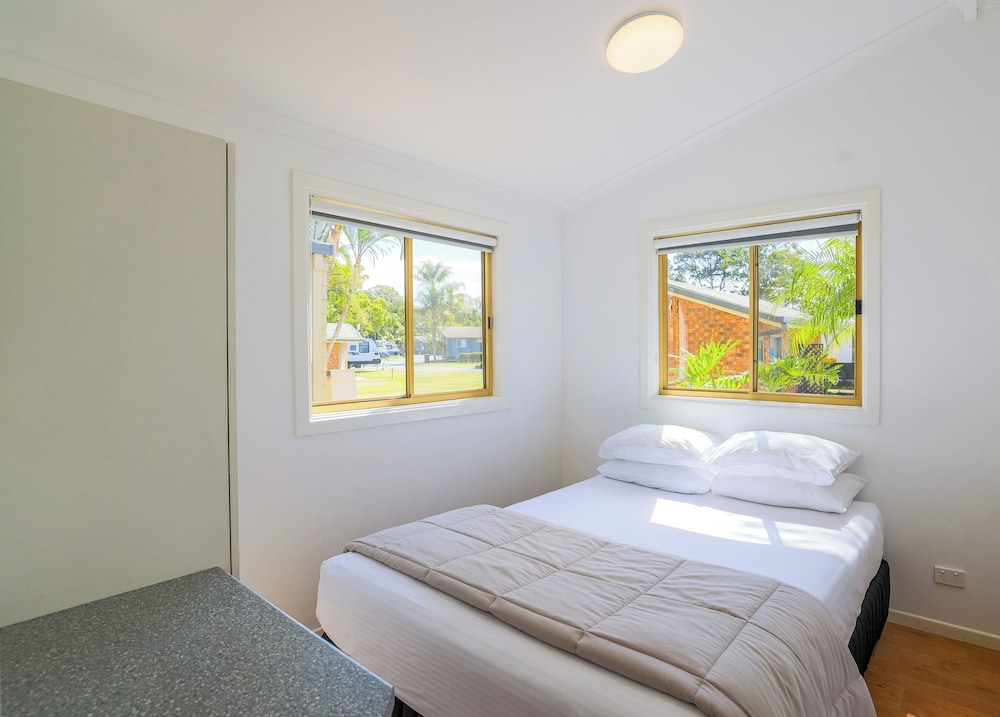 2 Bedrooms, Villa, 1 Double and 2 Bunk Beds
