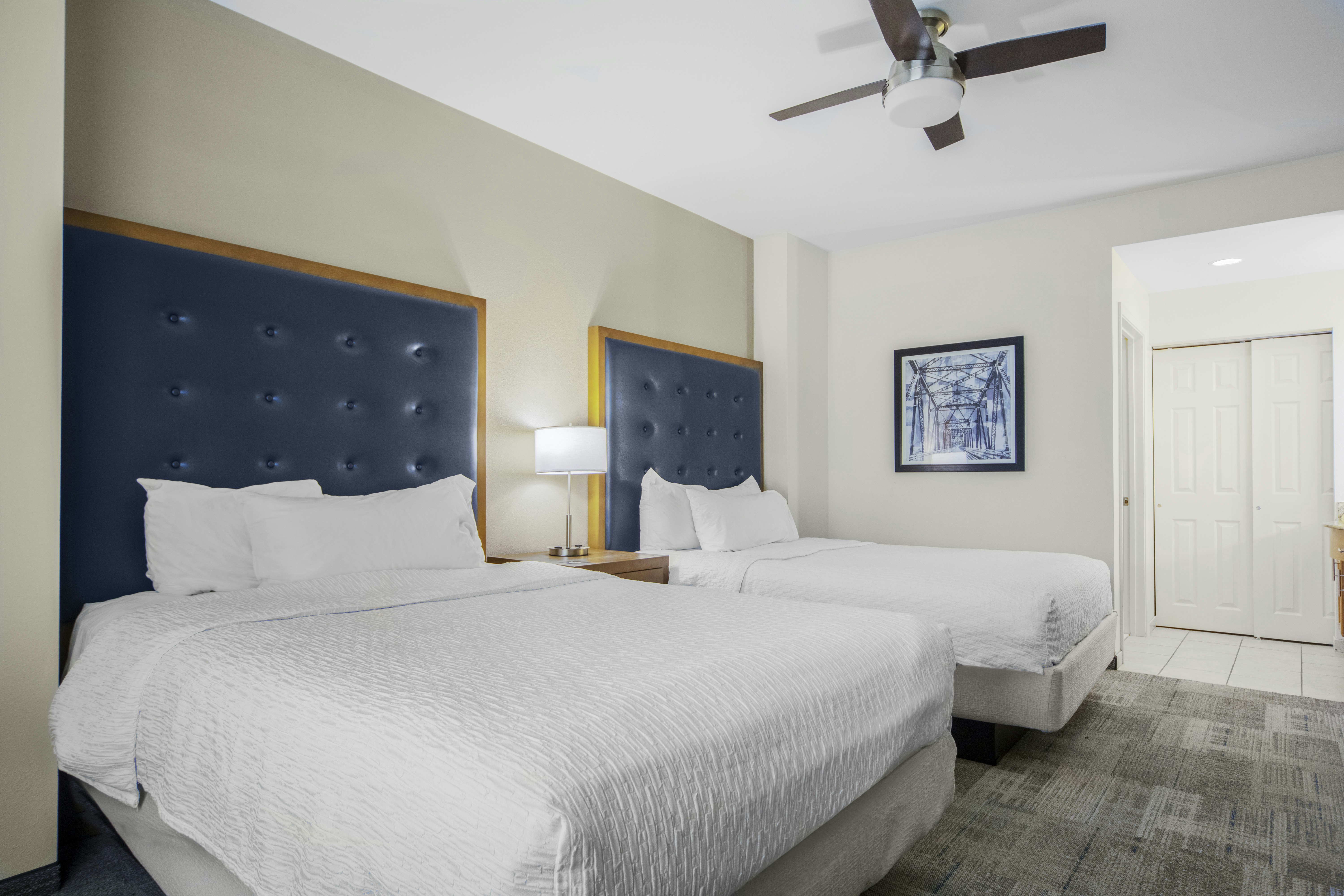 1 BEDROOM, SUITE, 2 QUEEN BEDS