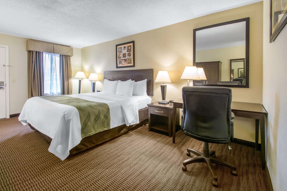 Quality Inn Daytona Speedway I-95 14/41