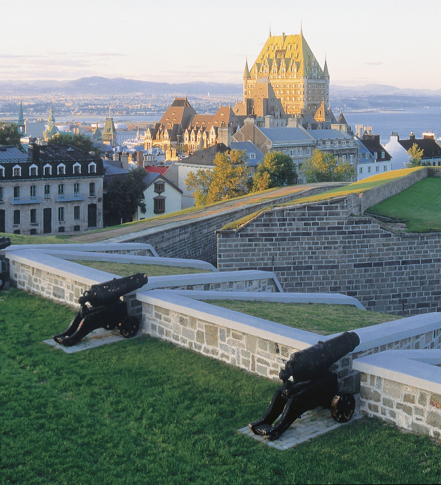 Fairmont Le Chateau Frontenac 75/77