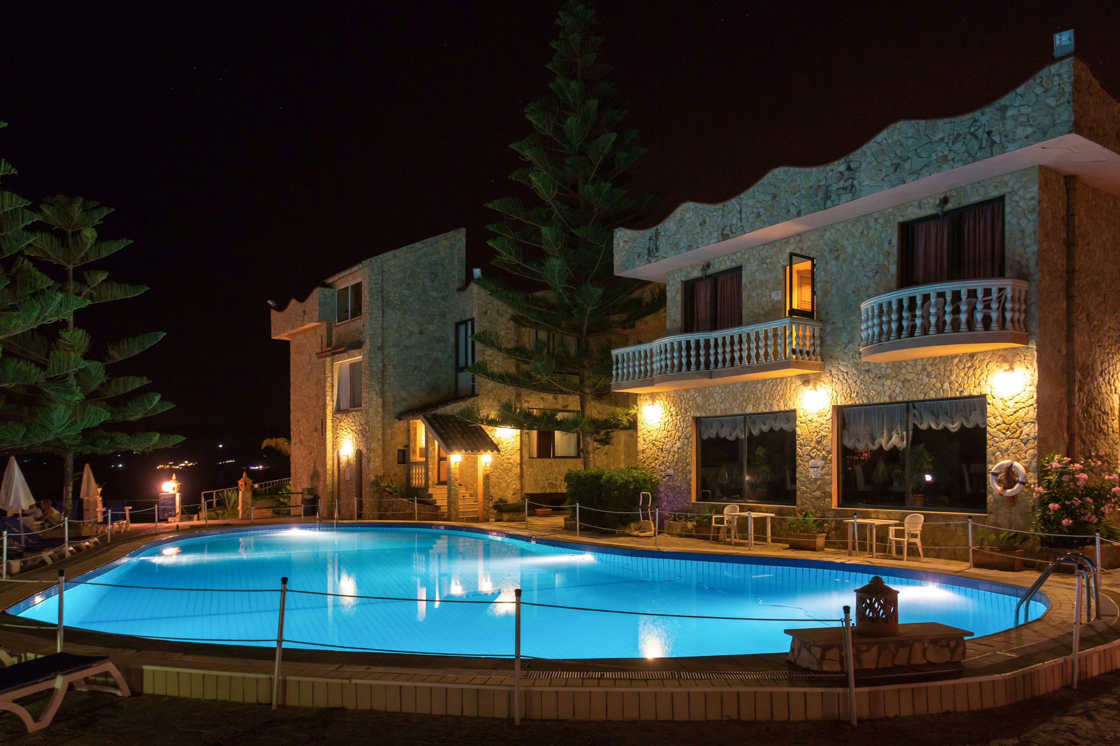 La Playa Blanca 5/50