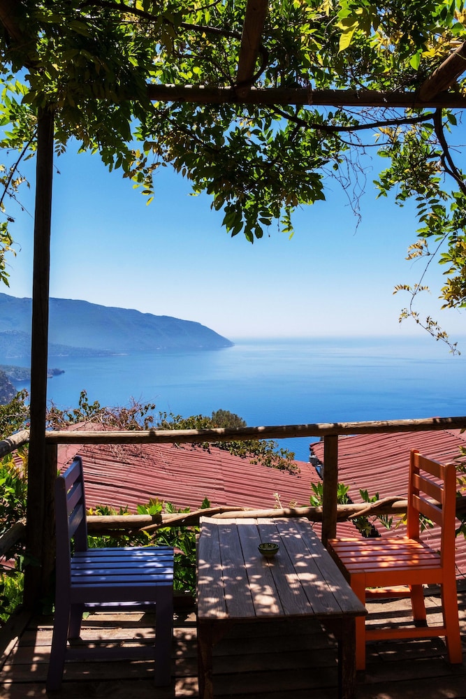 Deep Ocean Camping - Adults Only 33/38