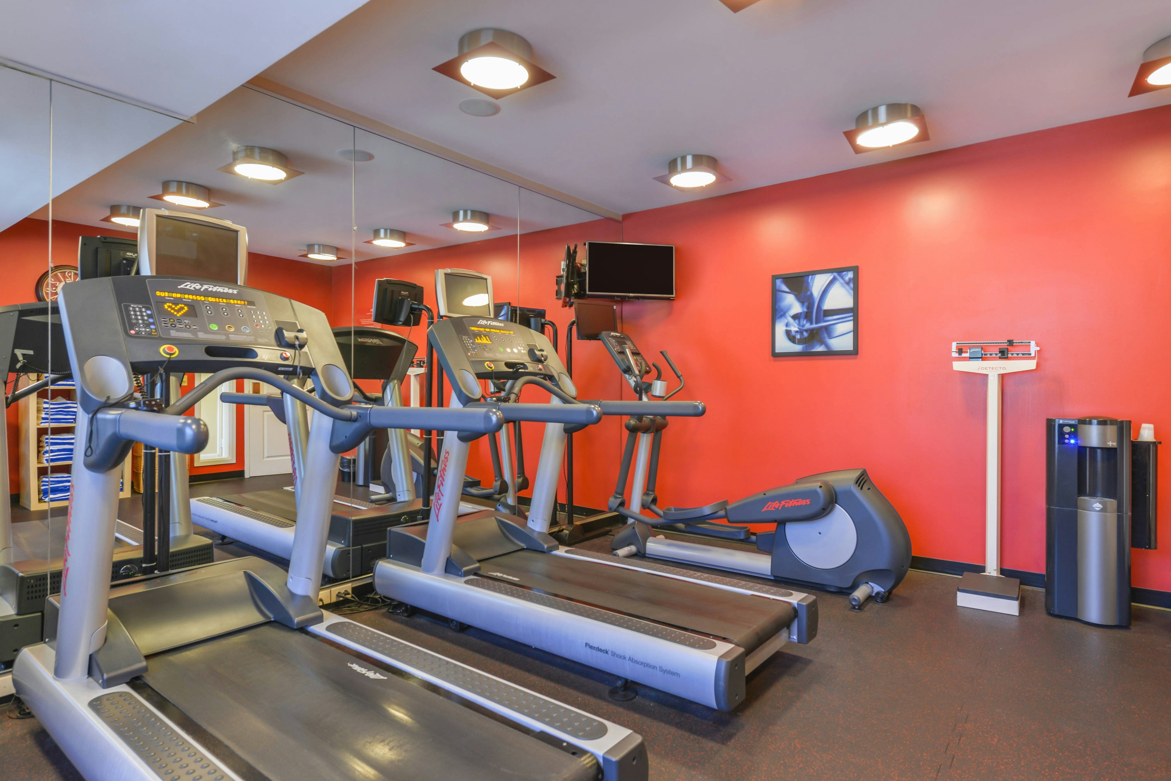 Towneplace Suites by Marriott Arundel Mills 7/15