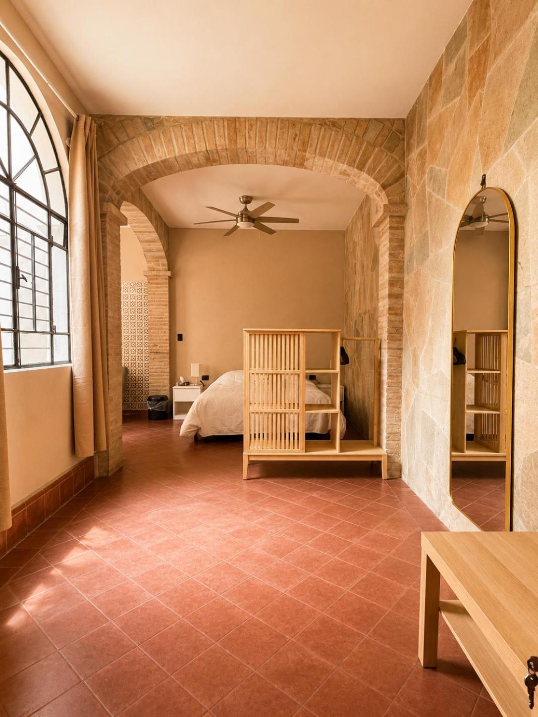Hotel Meson Cuevano 31/50