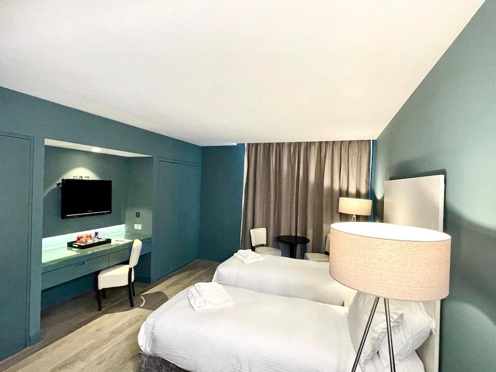 Axiom Park Hotel 21/50
