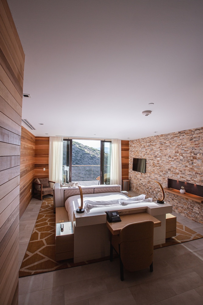 The Lodge at Blue Sky Auberge Resorts Collection 58/67