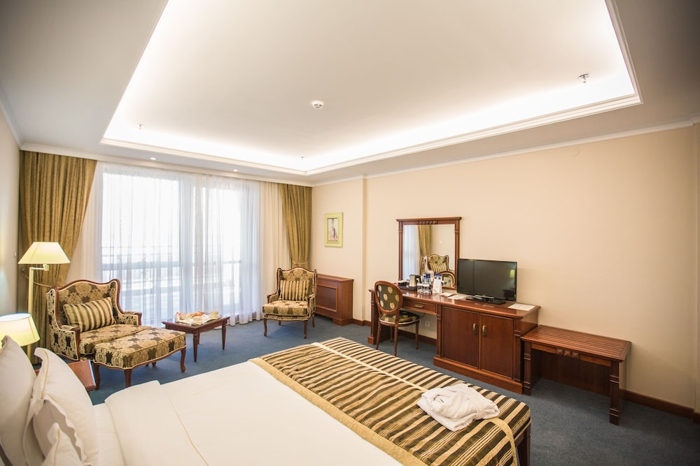 Caspian Riviera Grand Palace 11/50