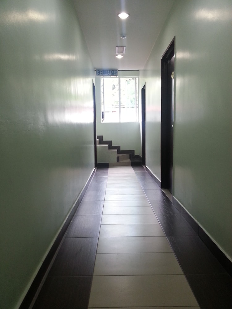 Maxim Hotel 15/43