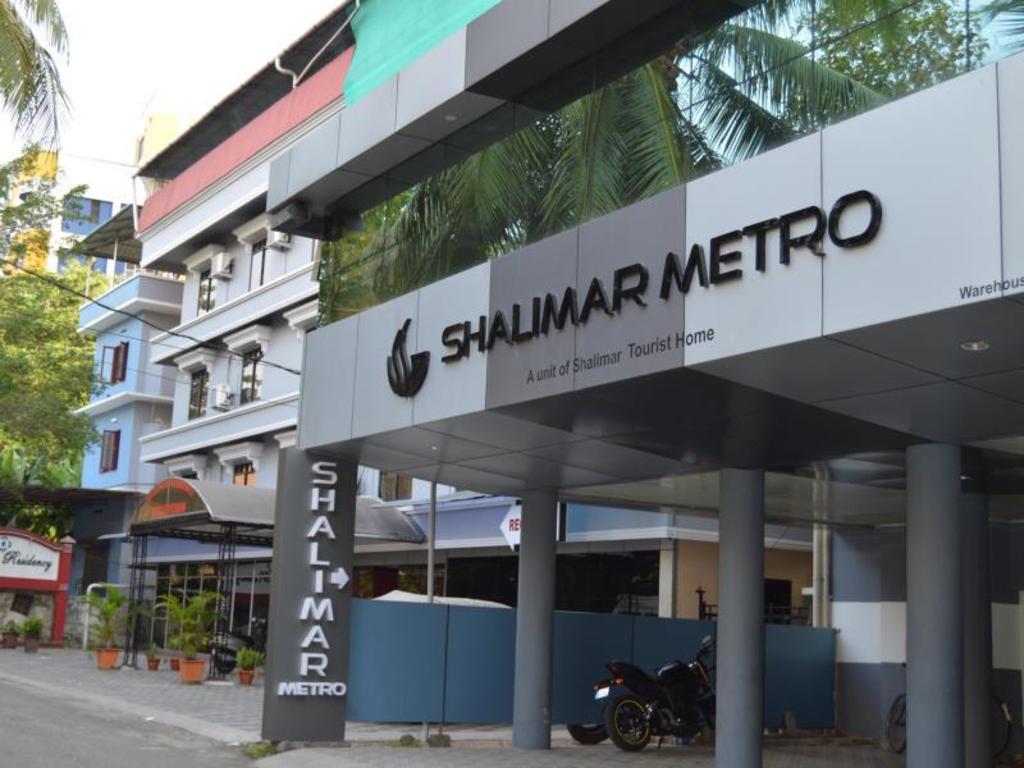 HOTEL SHALIMAR METRO 2/16