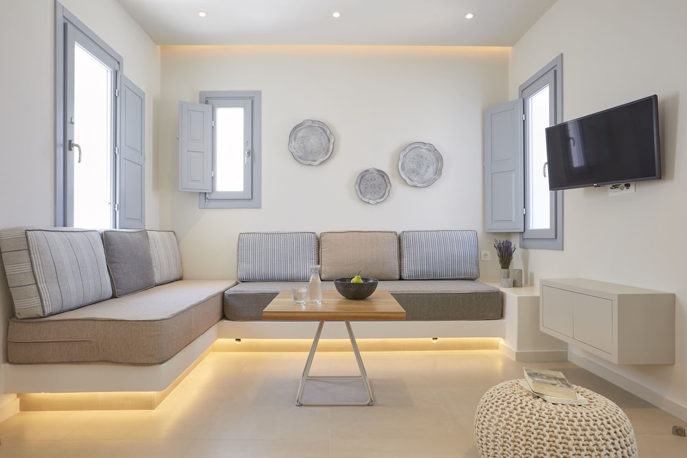 Nova Luxury Suites 32/50