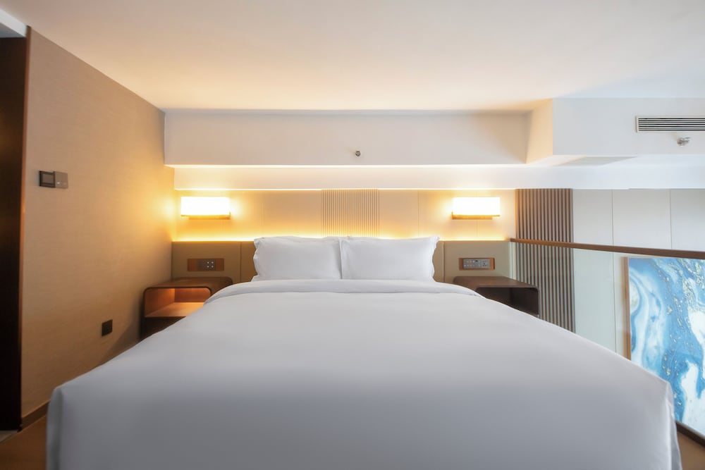 LOFT, EXECUTIVE, FAMILY, MULTIPLE BEDS