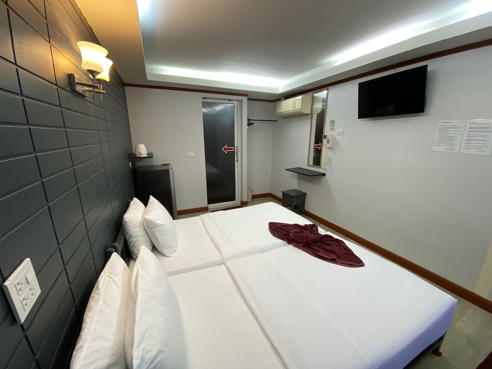 Sinsamut Koh Samed Hotel 27/48