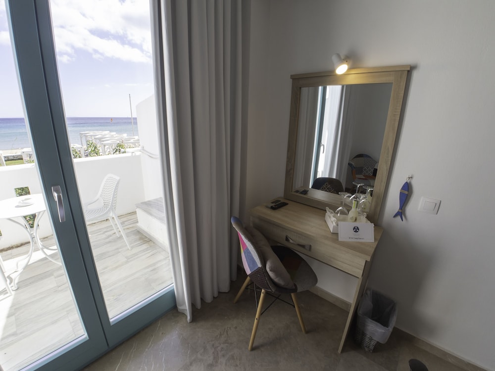 Amaryllis Beach Hotel 20/50