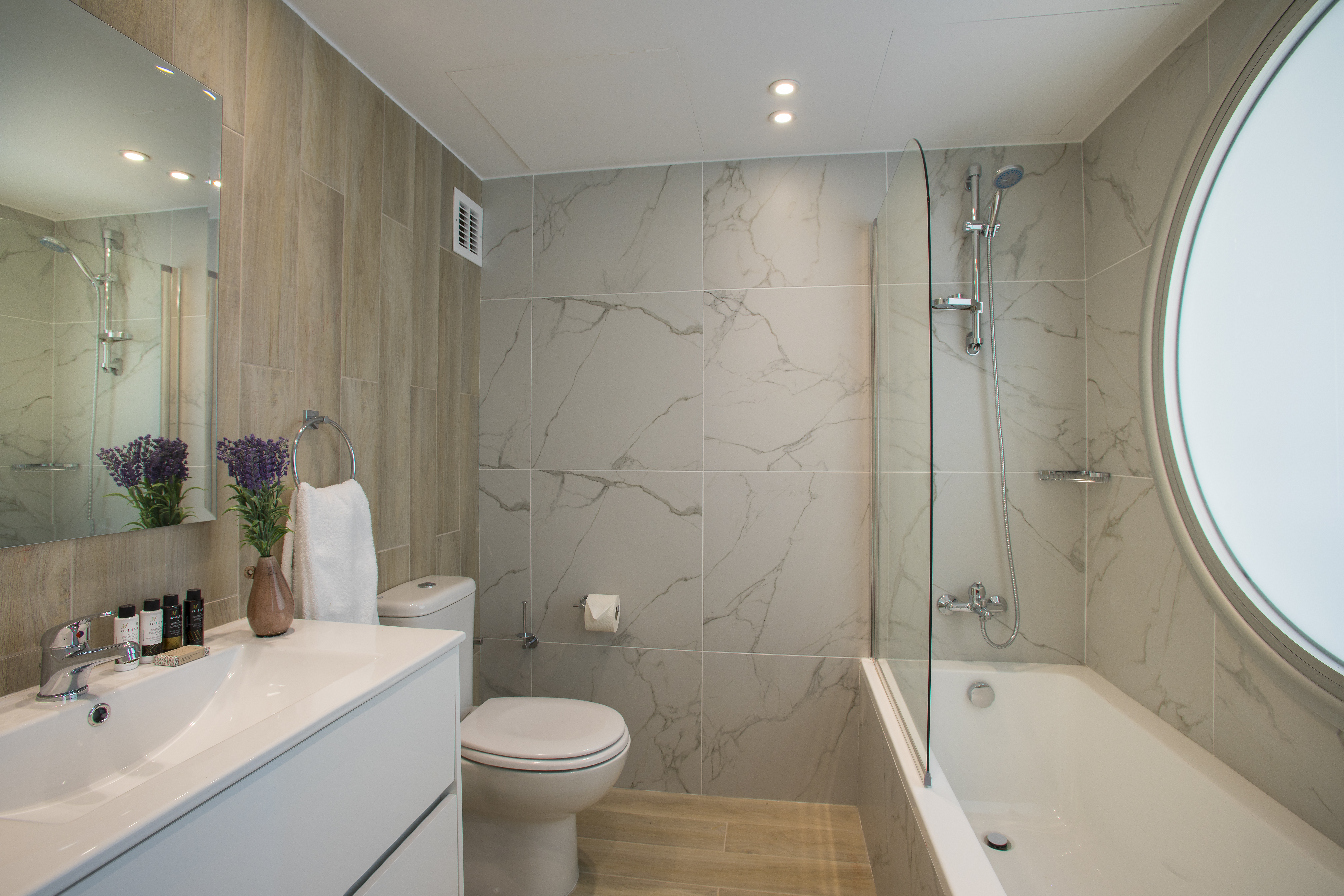 Twin or Double room Inland view