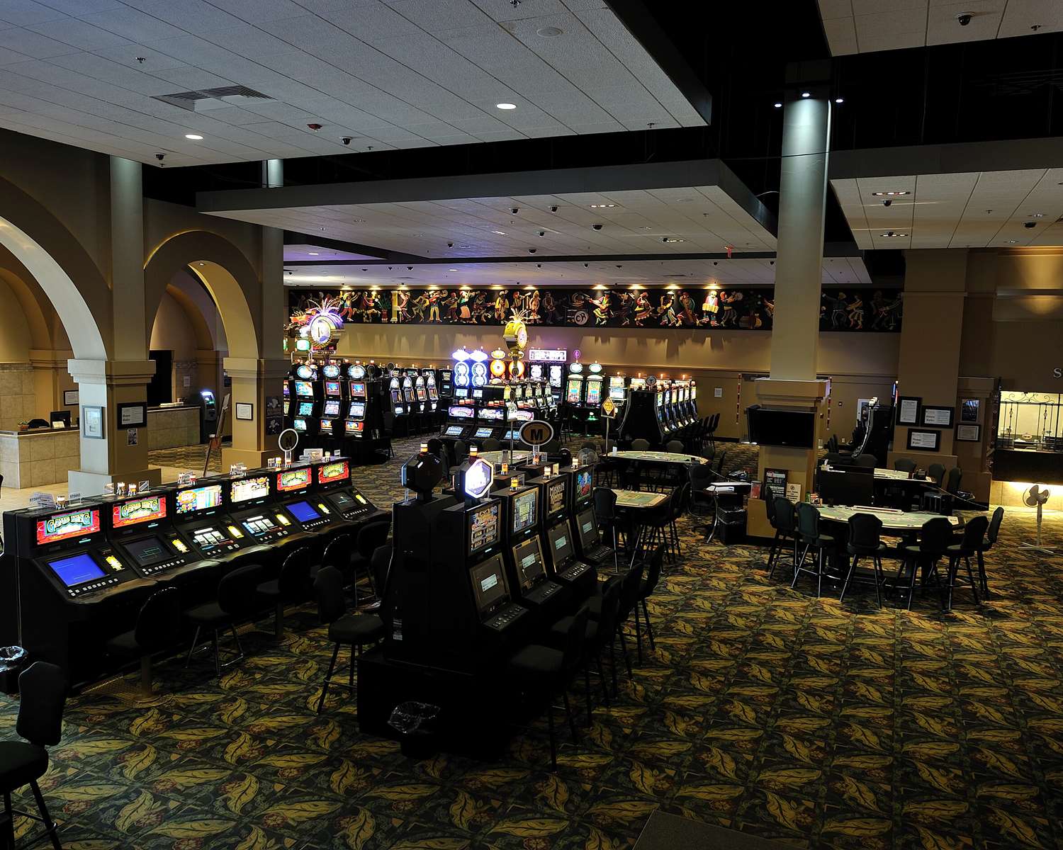 Camrose Resort Casino Bw Premier Collection 40/41