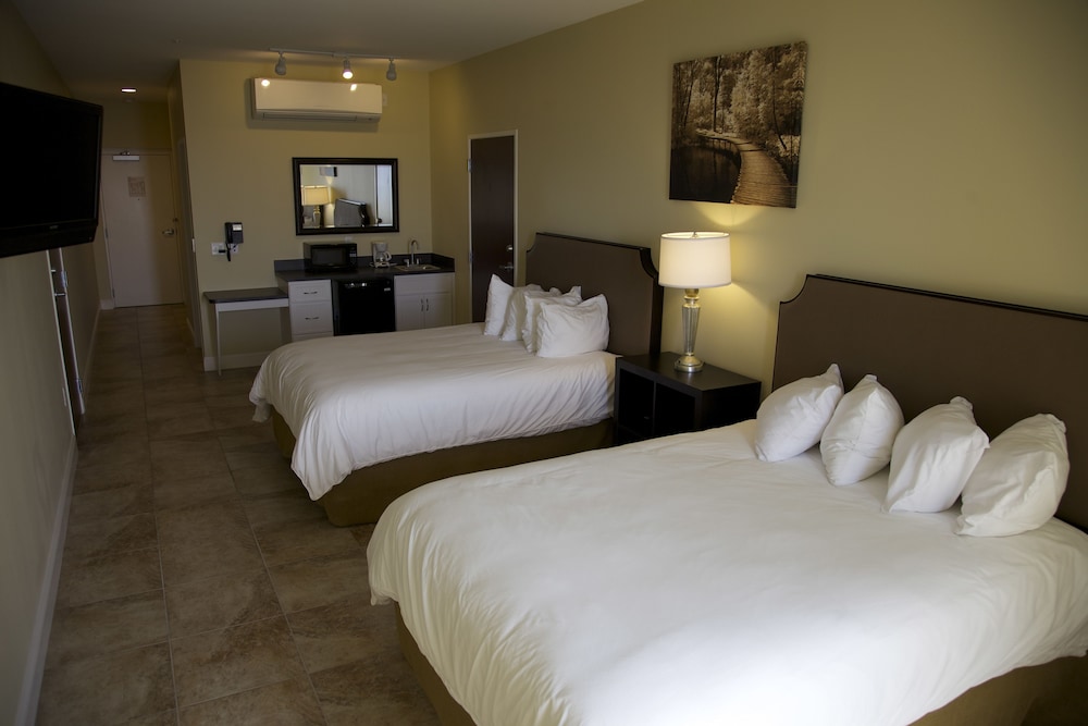 Key West Resort on Lake Dora 30/72