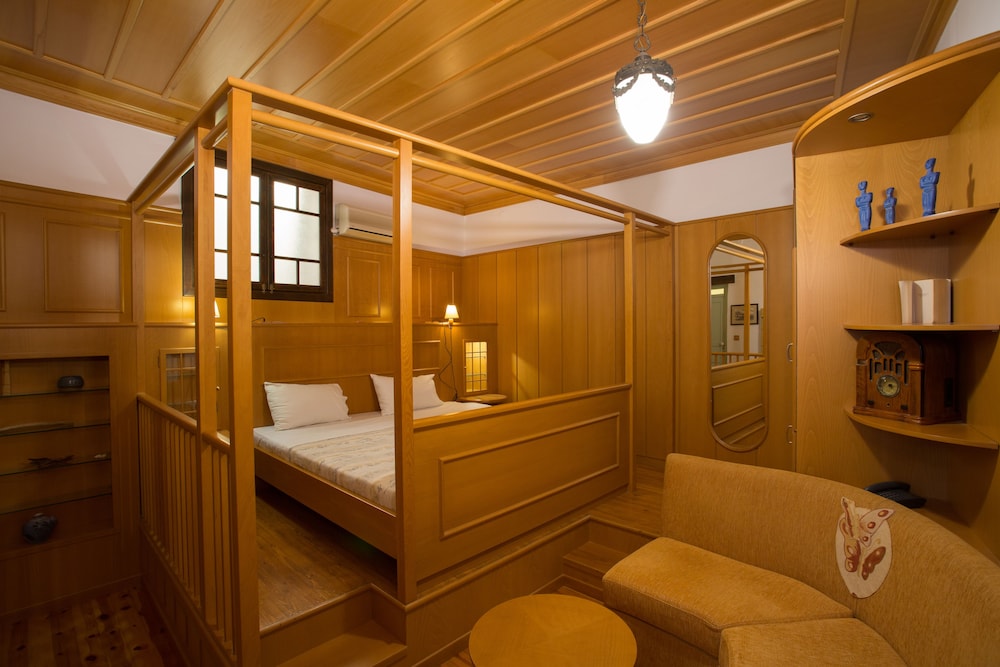 Nostos Beach Boutique Hotel 24/73