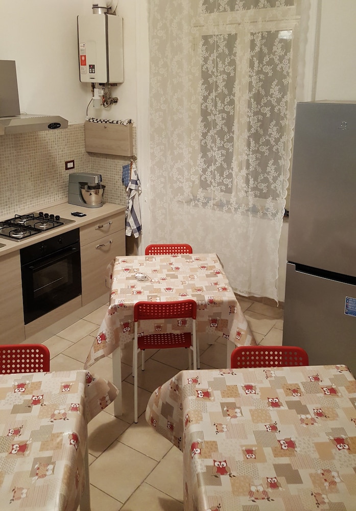 Napoli Station B&B 34/48