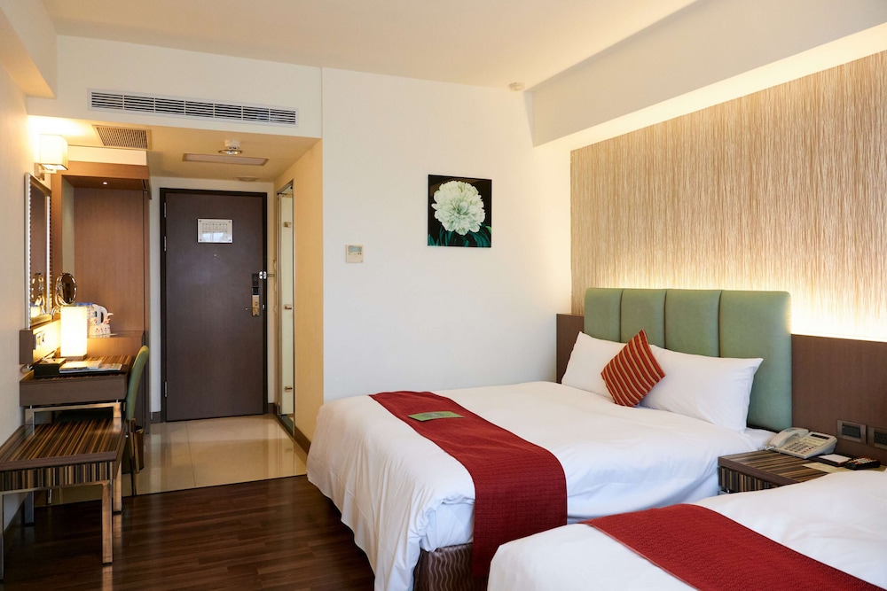 Standard, Quadruple, 2 Double Beds