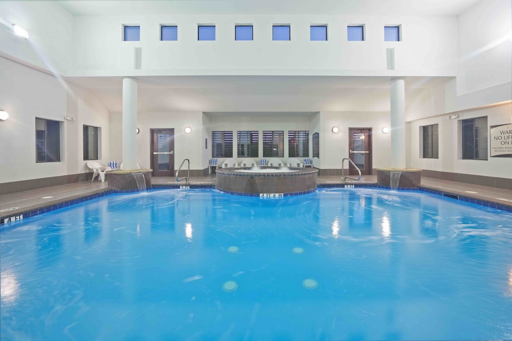 Staybridge Suites Plano - Richardson Area 5/70