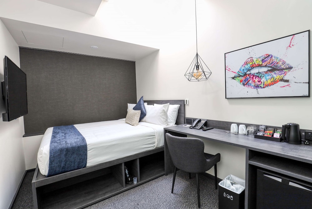 The Viv Hotel Wellington 34/57