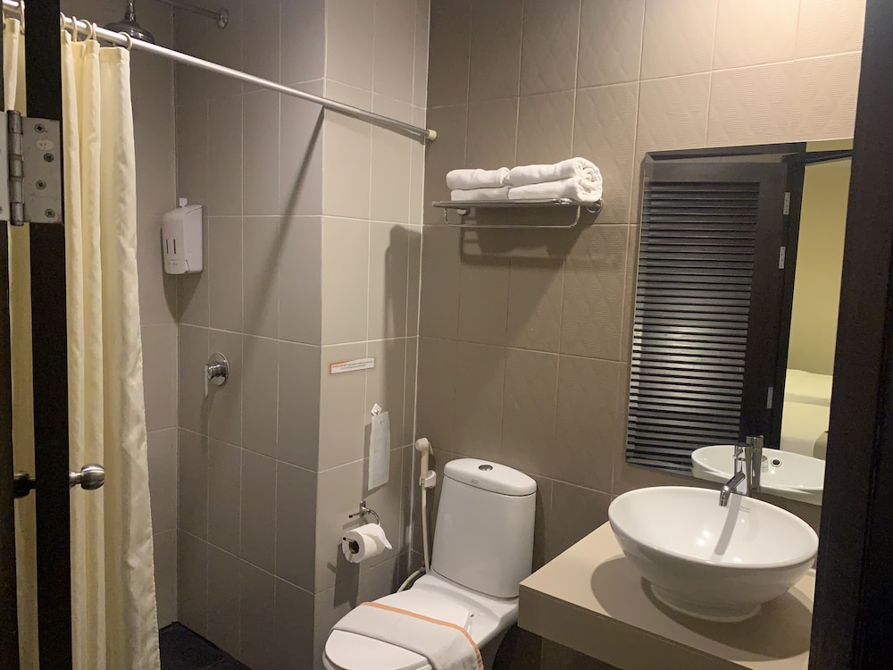 Lub Sbuy Hostel 64/66
