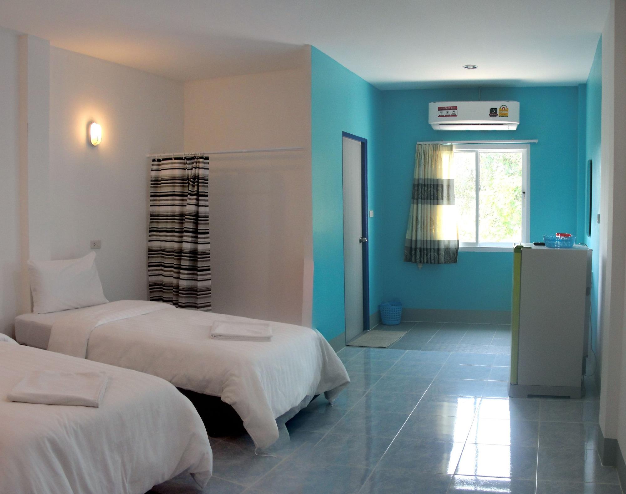 Blue Hip Apartment Nakhon Sri 8/13