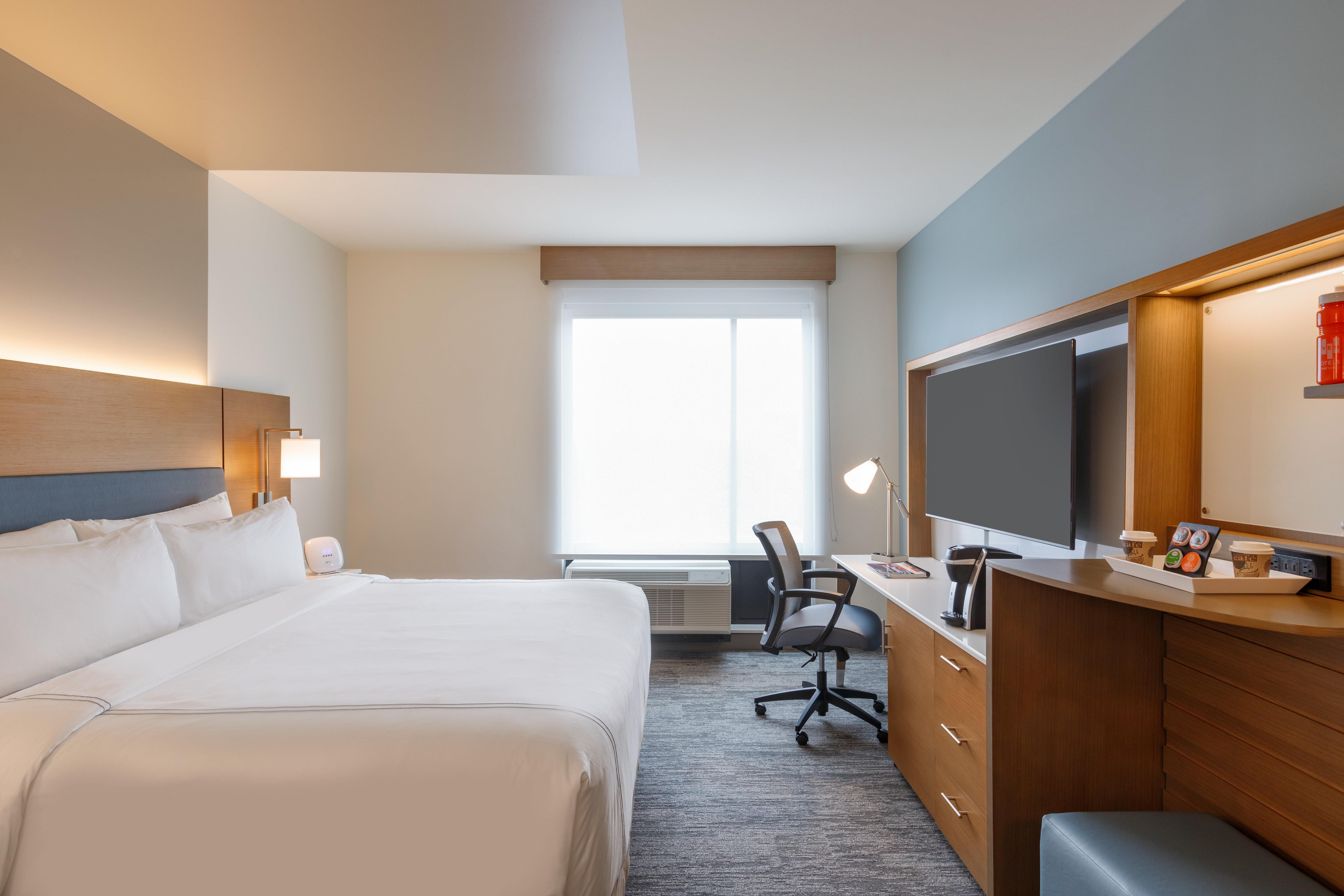 Room, King Bed
