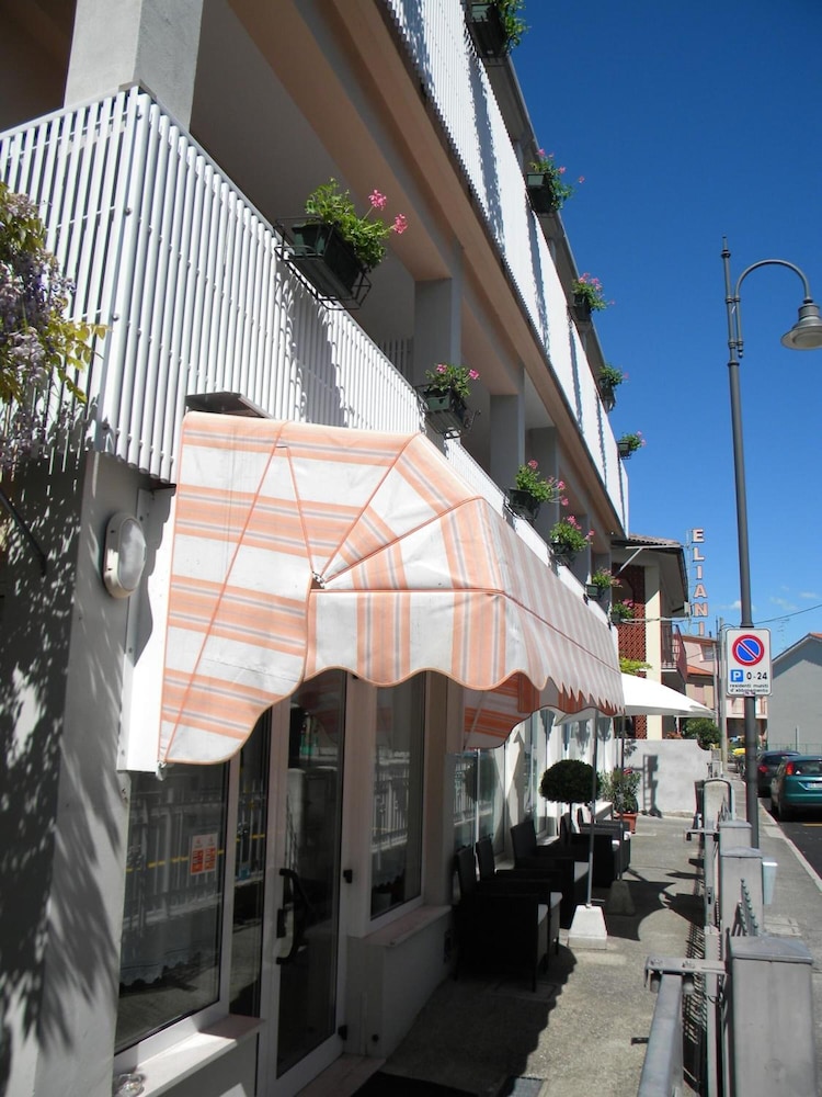 Hotel Eliani 7/47