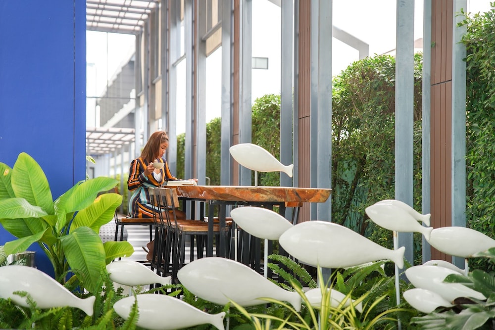 Krabi Seabass Hotel 65/85