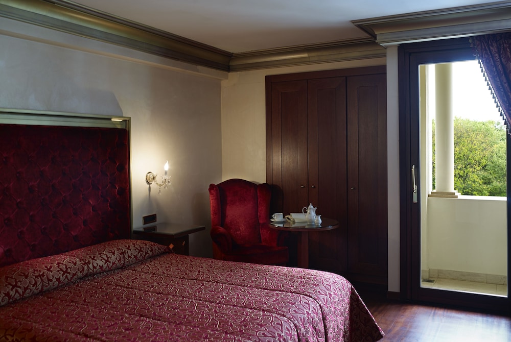 GRAND SERAI CONGRESS & SPA 18/64