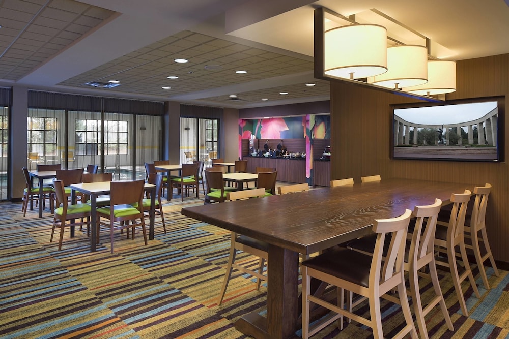 FAIRFIELD INN & SUITES ATLANTA BUFORD/MALL OF GEORGIA 30/36