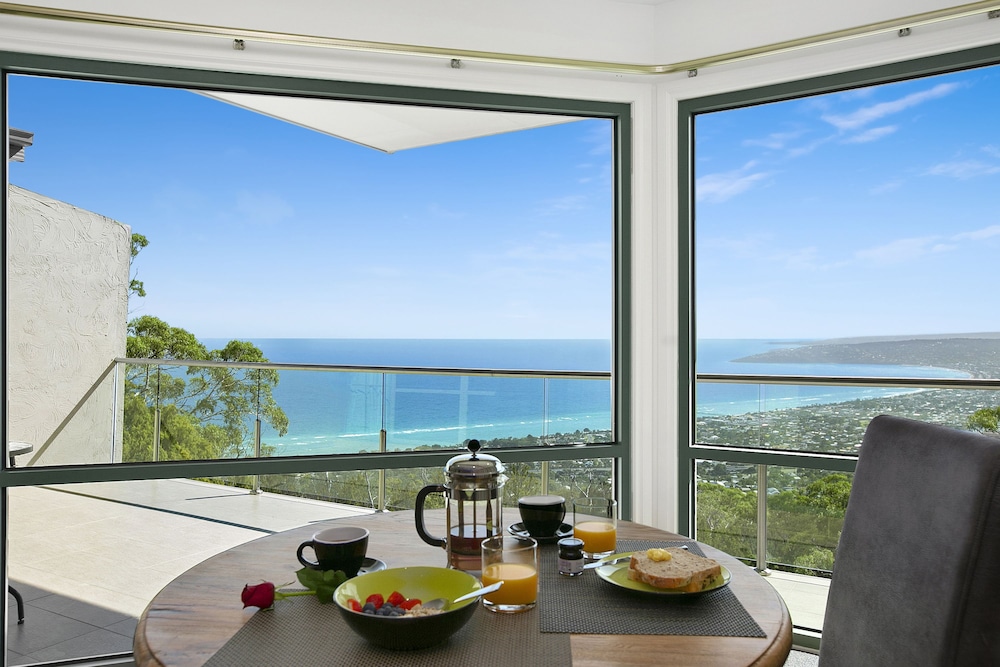 Arthurs Superb Views Luxury Retreat 21/43