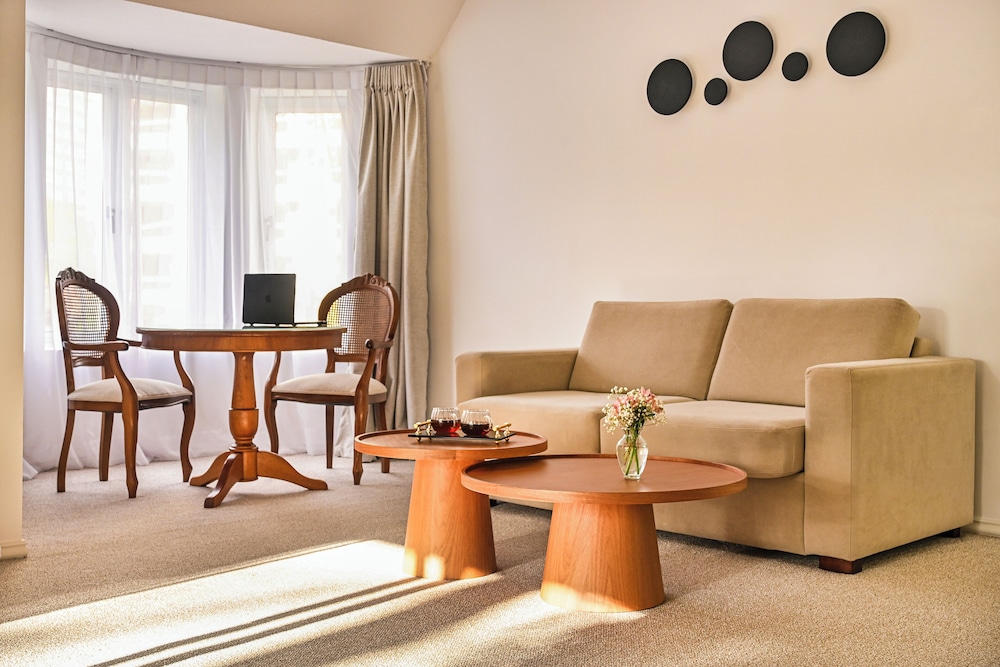 Parque Hotel Jean Clevers 55/78