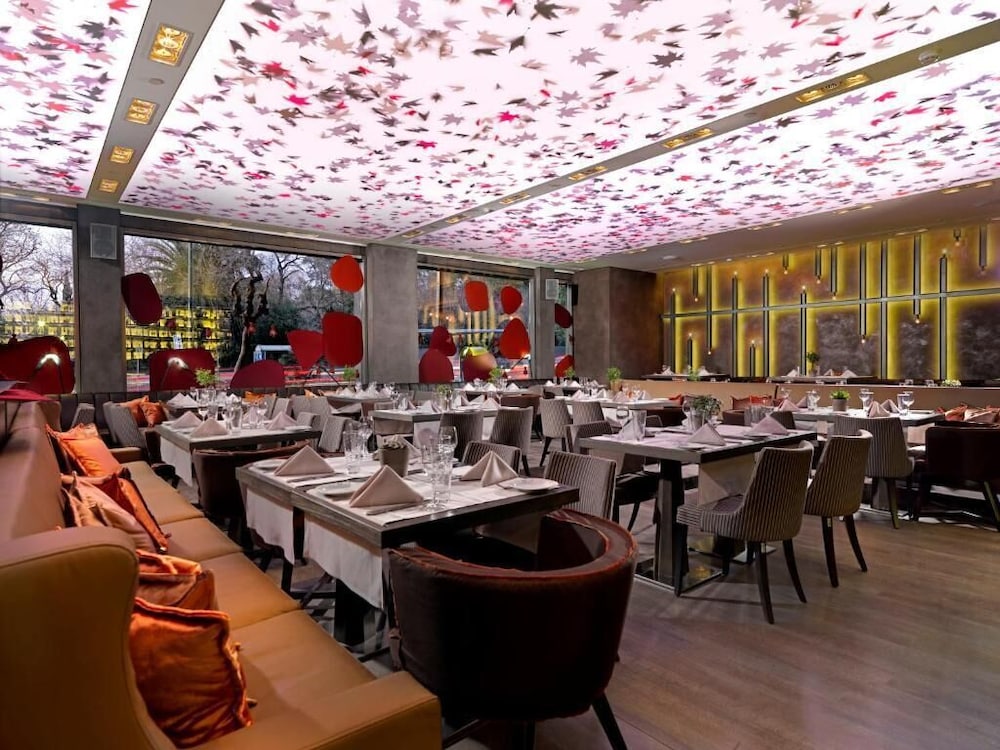 Radisson Blu Park Hotel 55/71